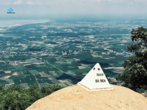 Why Ba Den mountain felt more emotional than scenic