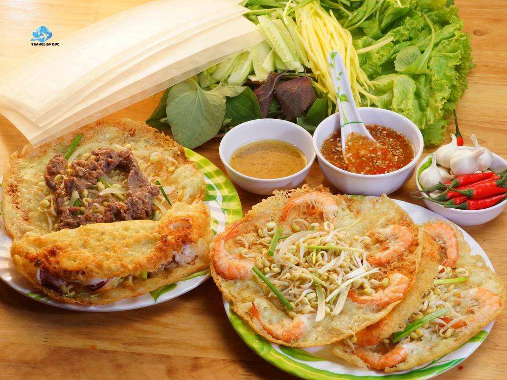 Best banh xeo in Saigon and the sound of sizzling street pans Best banh xeo in Saigon and the sound of sizzling street pans
