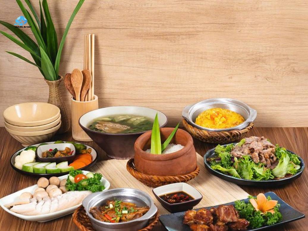 Com nieu Saigon restaurant and the nostalgic taste of Vietnamese home kitchens Cơm Niêu Thiên Lý and the familiar warmth of southern Vietnamese home cooking