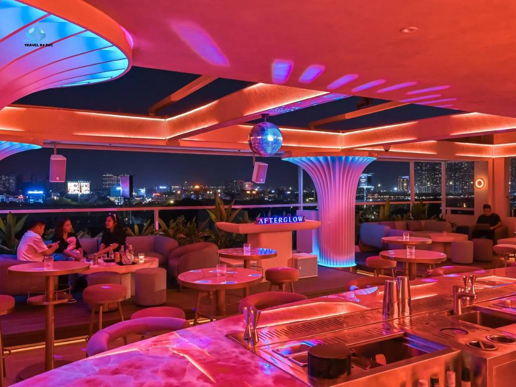 Why travelers love exploring bars in Thao Dien after sunset Afterglow Sky Bar and the magical feeling of watching Saigon evenings from above