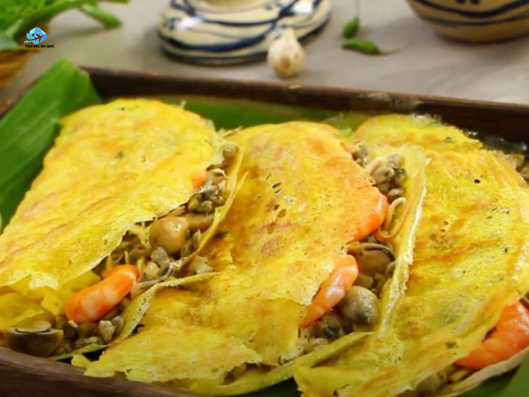 Best banh xeo in Saigon and the sound of sizzling street pans Xém Bánh Xèo and youthful energy in classic street food