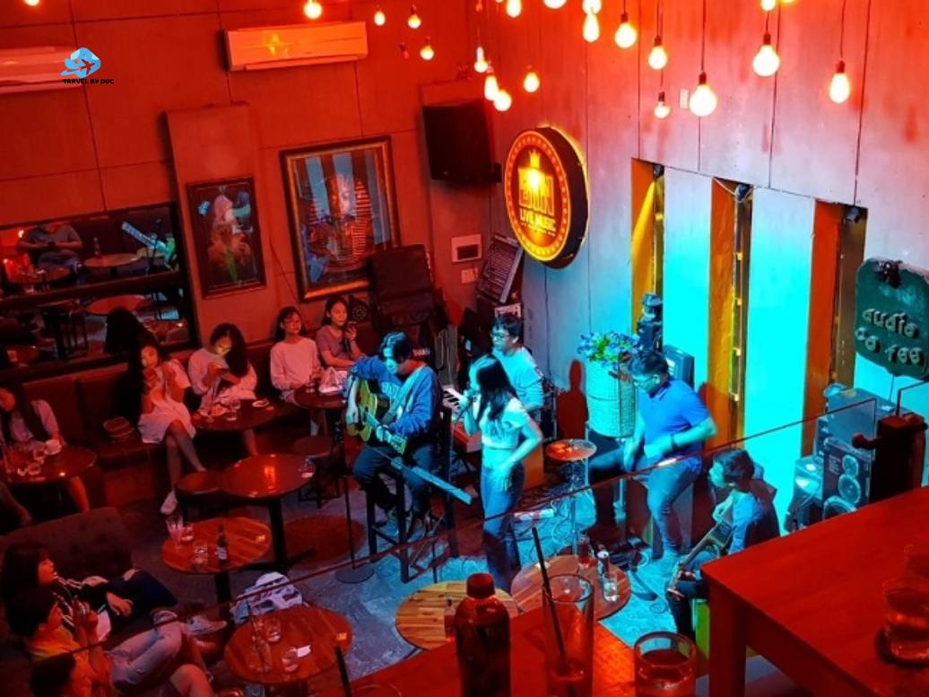 Acoustic bar HCMC beyond expectations and intimate experiences Experiencing local charm and simplicity at bin cafe acoustic while discovering the everyday soul of acoustic bar HCMC