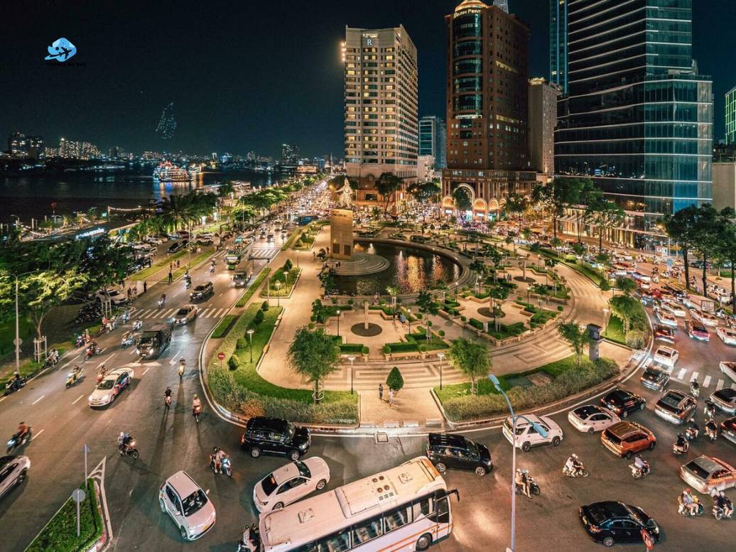 Tips for choosing transport from Ho Chi Minh city airport to city center Understanding the key factors when choosing transport from Ho Chi Minh city airport to city center to match your budget comfort and timing