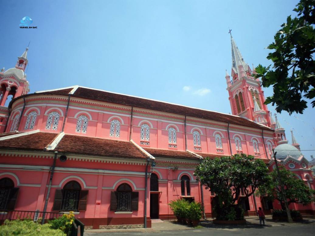 Planning my visit around Tan Dinh church opening hours How understanding Tan Dinh church opening hours helped me enjoy a smoother and more rewarding visit