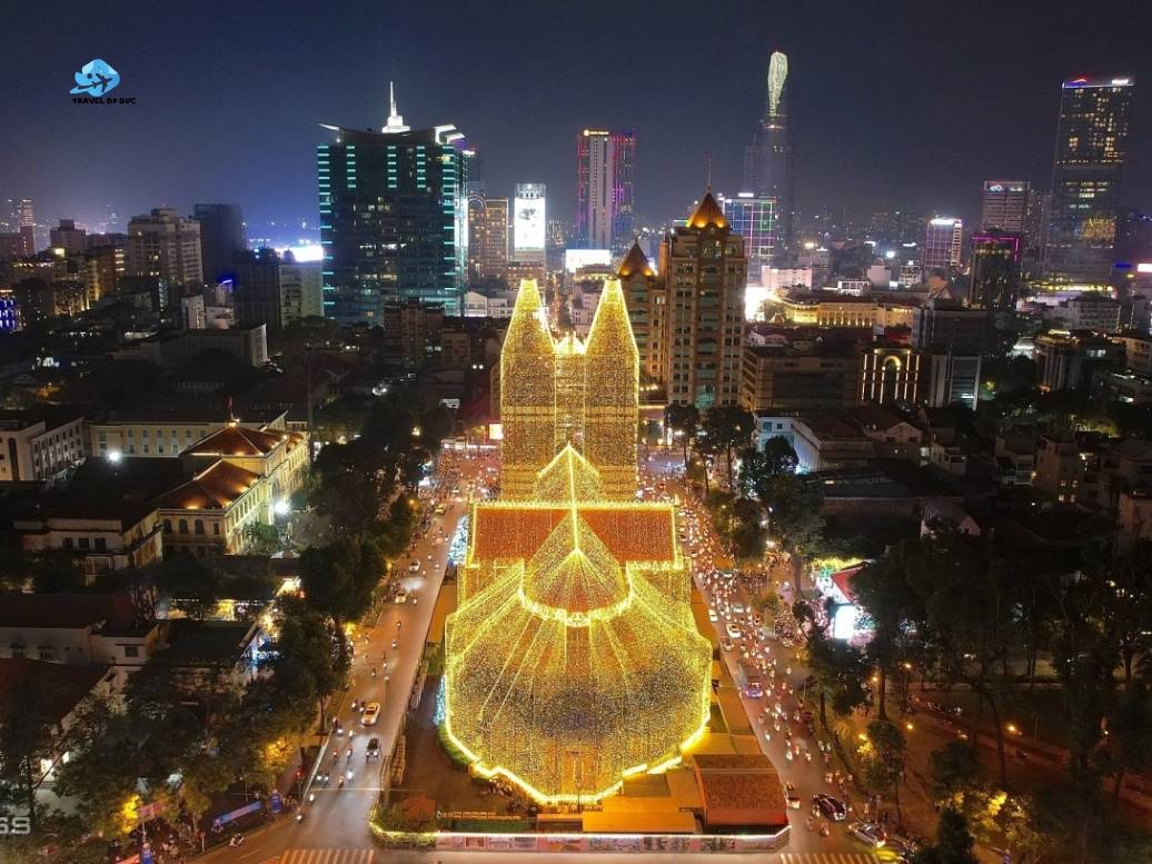 Exploring Notre Dame Cathedral at night during my trip to Vietnam The memorable places and evening experiences I discovered around Notre Dame Cathedral at night
