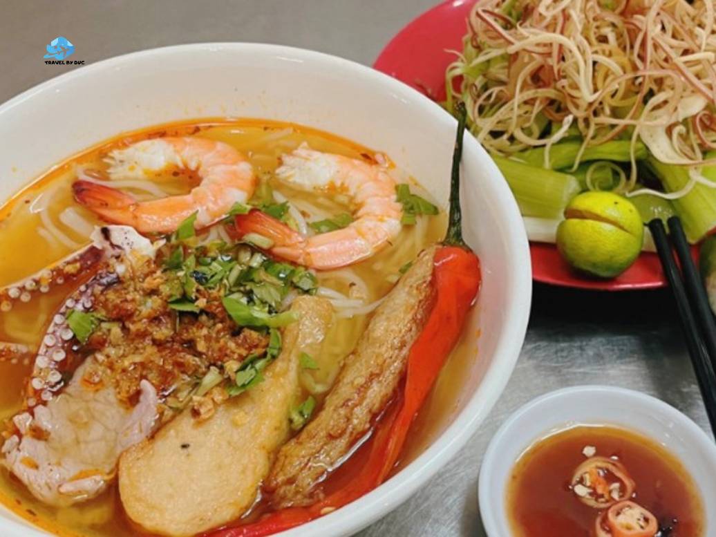 Is bun mam Sai Gon worth trying for first time visitors Bún Mắm Phượng