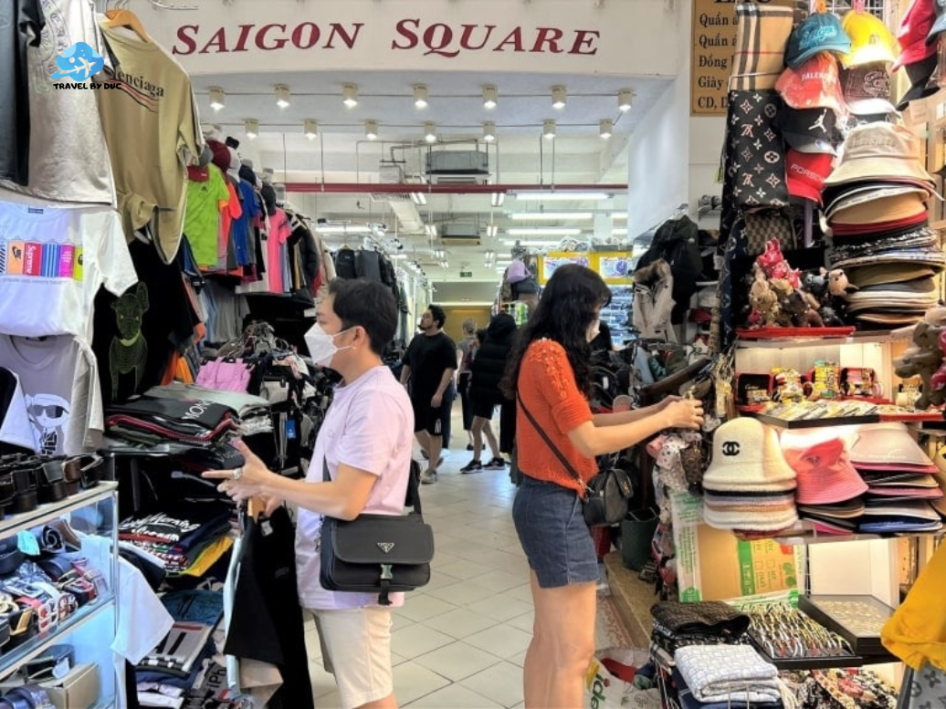 What cheap clothes Ho Chi Minh are worth buying for travelers What clothes I found most useful for traveling around Vietnam in comfort