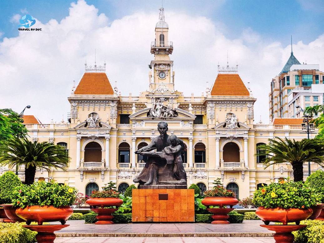 Two day Ho Chi Minh City itinerary for first time visitors Day 2 of my Ho Chi Minh City itinerary discovering local culture and the vibrant energy of modern Saigon